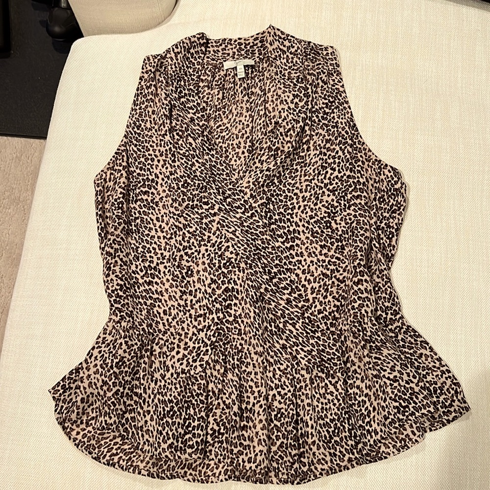 Joie | 100% Silk V-neck blouse with tie and slight peplum hem, XS